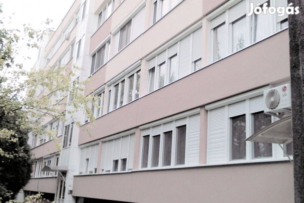 Eladó 4 szobás, 83 m-es lakás Hajdúszoboszló szívében