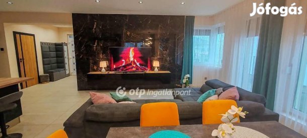 Eladó 4 szobás ház - Miskolc, Szirma