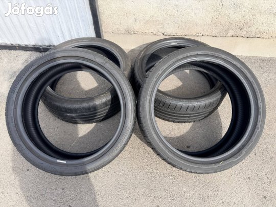 Eladó 4db Bridgestone Turanza M0 225/40R19 nyári gumi!