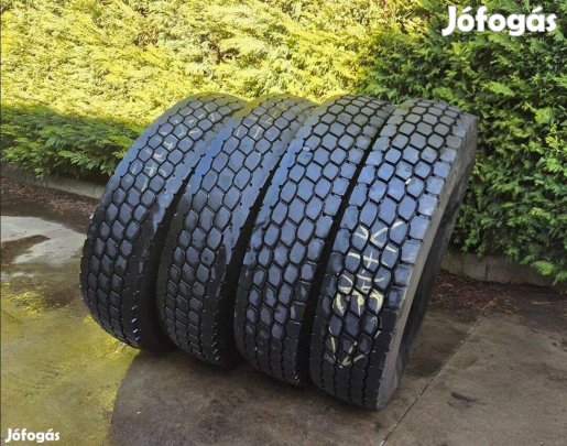 Eladó 4db Sawa 11 R 22.5 használt gumiköpeny