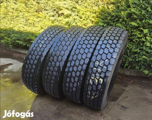 Eladó 4db Sawa használt gumiköpeny