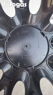 Eladó 4db  J-TEC dísztárcsa