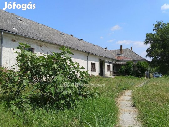 Eladó 505 nm-es ház Szabadi