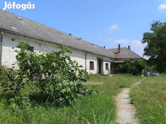 Eladó 505 nm-es ház Szabadi