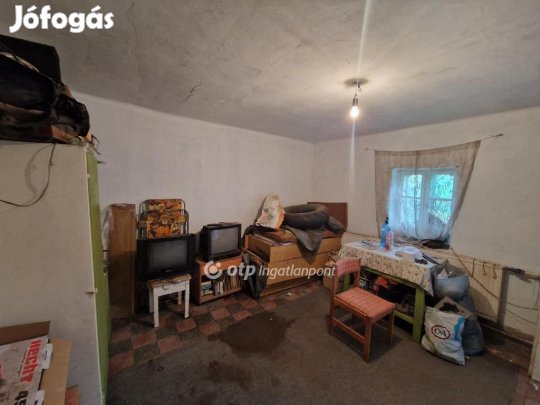 Eladó 50 nm-es ház Nagykálló