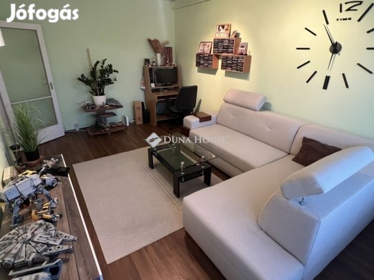 Eladó 50 nm-es lakás Mór