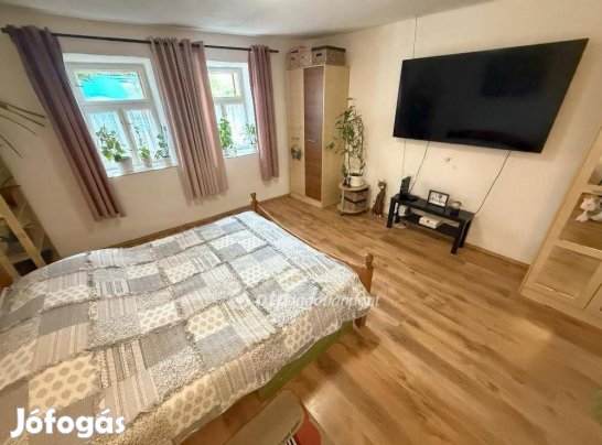 Eladó 51 nm-es ház Tiszakécske #5086615