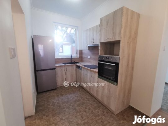 Eladó 51 nm-es lakás Baja