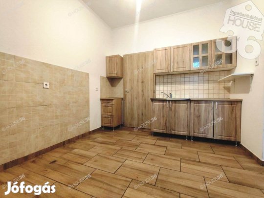Eladó 53 nm-es lakás Kecskemét