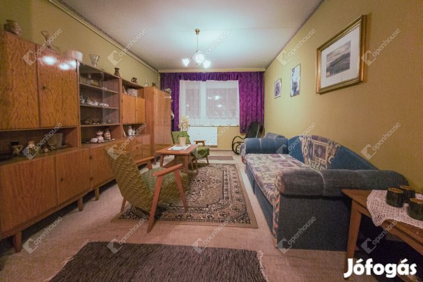 Eladó 53 nm-es lakás Mosonmagyaróvár