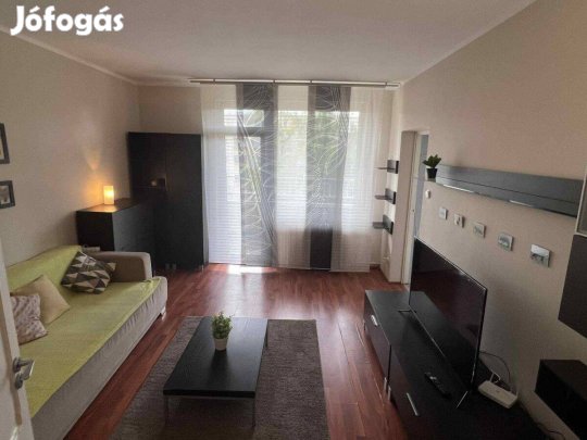 Eladó 54 m-es, 3. emeleti erkélyes lakás Diósgyőrben!
