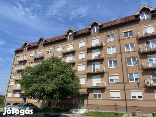 Eladó 54 nm-es lakás Táborfalva