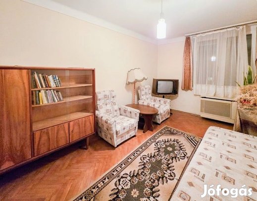 Eladó 55 m2 tégla lakás, Debrecen