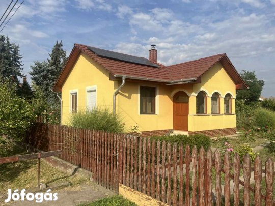 Eladó 55 nm-es Családi ház Nádudvar