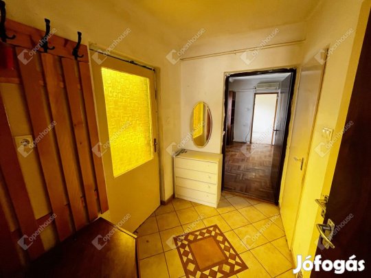 Eladó 56 nm-es ház Debrecen