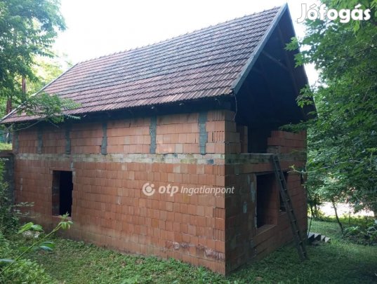 Eladó 56 nm-es ház Noszvaj