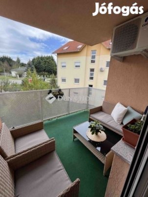 Eladó 56 nm-es lakás Kozármisleny