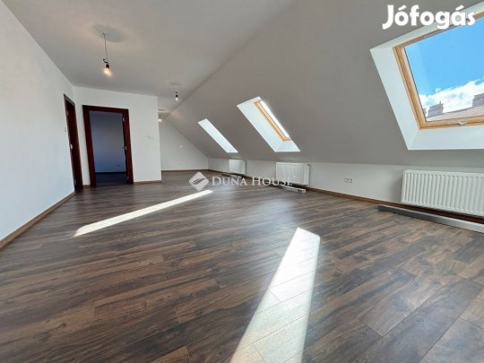 Eladó 56 nm-es lakás Sopron