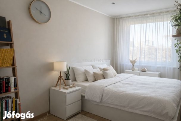 Eladó 56 nm-es lakás Szeged