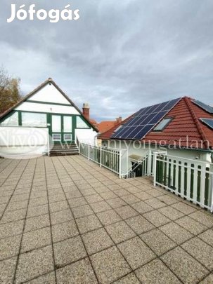 Eladó 578 nm-es Családi ház Veszprém