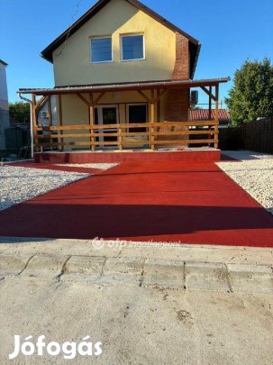 Eladó 59 nm-es ház Tiszakécske