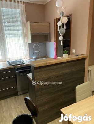 Eladó 59 nm-es lakás Mohács