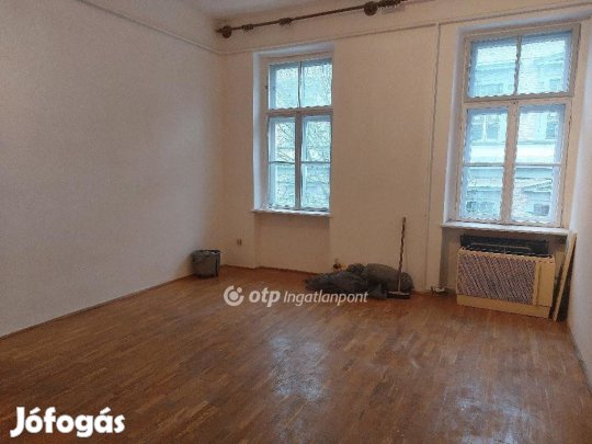 Eladó 59 nm-es lakás Szeged
