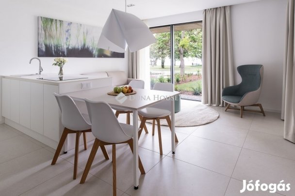 Eladó 59 nm-es lakás Tihany