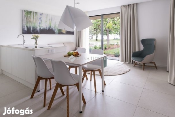 Eladó 59 nm-es lakás Tihany