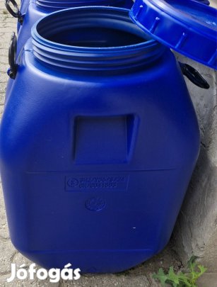 Eladó 60 literes műanyag hordó 60l