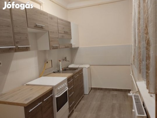 Eladó 60 m2 -es lakás a Zsolnay negyed mellett!