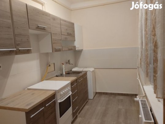 Eladó 60 m2 -es lakás a Zsolnay negyed mellett!