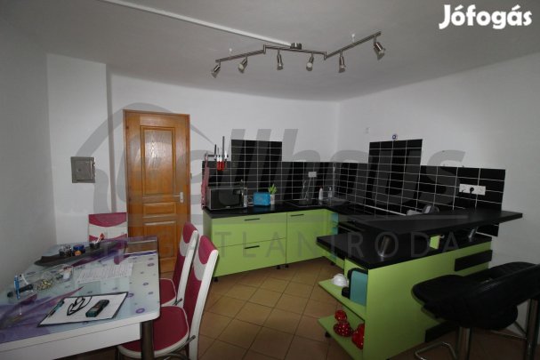 Eladó 60 m2 családi ház, Magyargencs