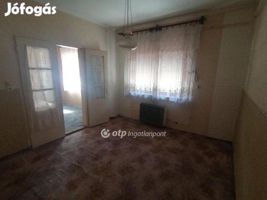 Eladó 60 nm-es Felújítandó Családi ház Kecel Greska trafik környéke