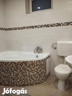 Eladó 60 nm-es ház Csókakő