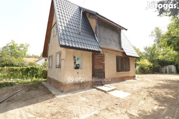 Eladó 60 nm-es ház Dömsöd