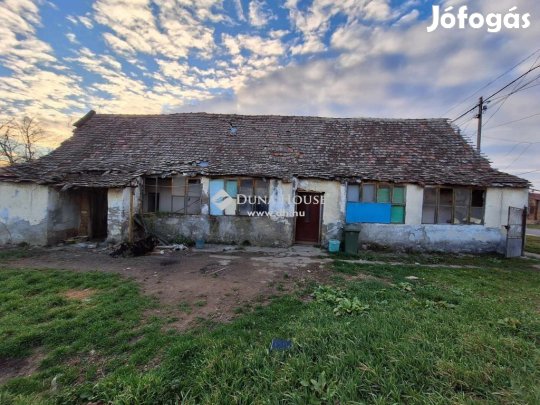 Eladó 60 nm-es ház Nagyharsány