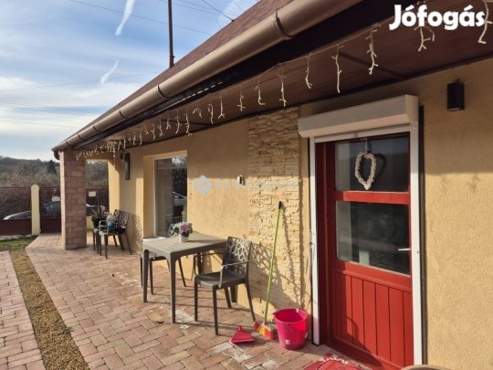 Eladó 60 nm-es ház Szabadhídvég