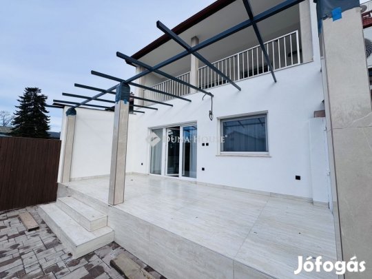 Eladó 60 nm-es lakás Harkány