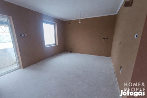Eladó 61 nm-es Családi ház Makó