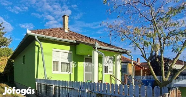 Eladó 61 nm-es ház Kaba