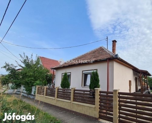 Eladó 61 nm-es ház Tóalmás