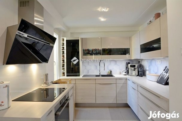 Eladó 61 nm-es lakás Kecskemét