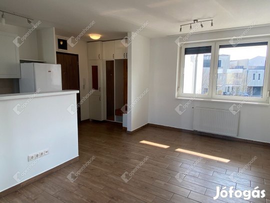 Eladó 61 nm-es lakás Mosonmagyaróvár