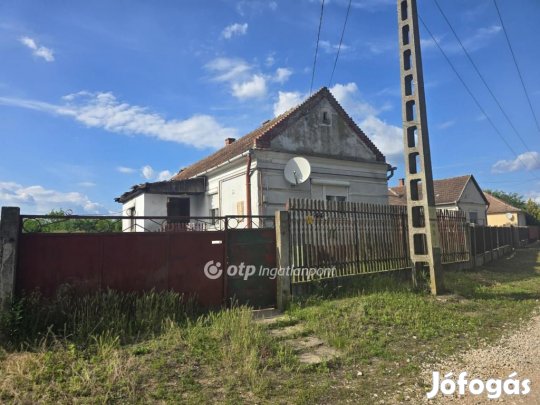 Eladó 62 nm-es ház Létavértes