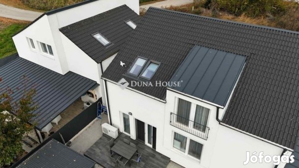 Eladó 62 nm-es lakás Ráckeve