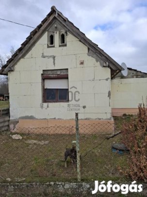 Eladó 63 nm-es ház Inke
