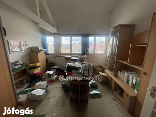 Eladó 63 nm-es lakás Kaposvár