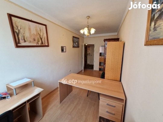 Eladó 63 nm-es lakás Nyíregyháza