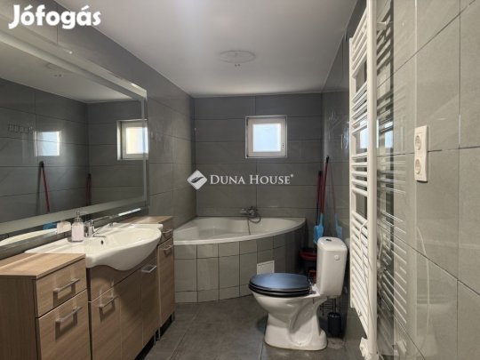 Eladó 64 nm-es ház Monorierdő